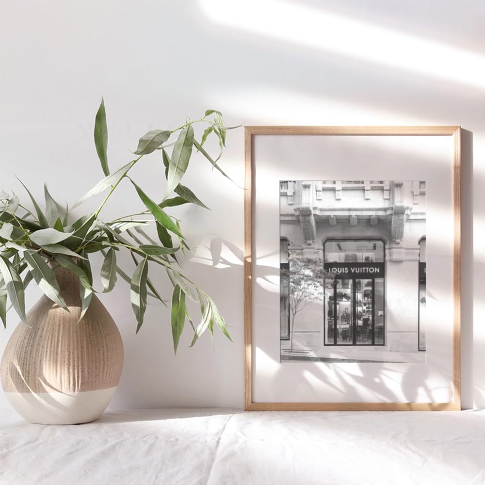 Glam Wall Art For Women 11x14 - Luxury Wall Art, Fashion Wall Decor for Womens Home Decor - Design Art for Living Room, Bedroom - Gift for Fashionista Woman - Haute couture Picture Print