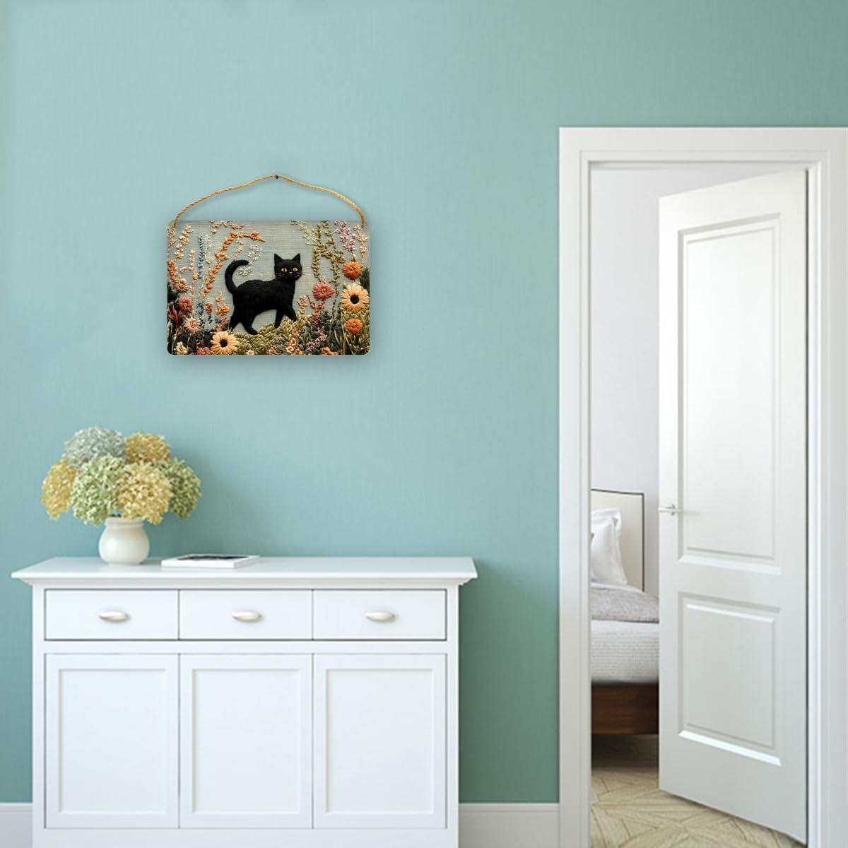 CDSASHCA Embroidered Black Cat In Flowers Wooden Sign 12x8 Inch, Charming Pet Wood Wall Art for Living Room, Rustic Farmhouse Wall Decors, Ideal for Cat Lovers & Nature Enthusiasts
