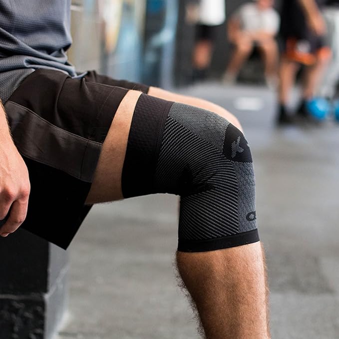 OS1st KS7 Performance Knee Brace with Compression Zone Technology?“Stabilizing Knee Sleeve for Pain Relief, Patella Support, Running, Arthritis, Men & Women
