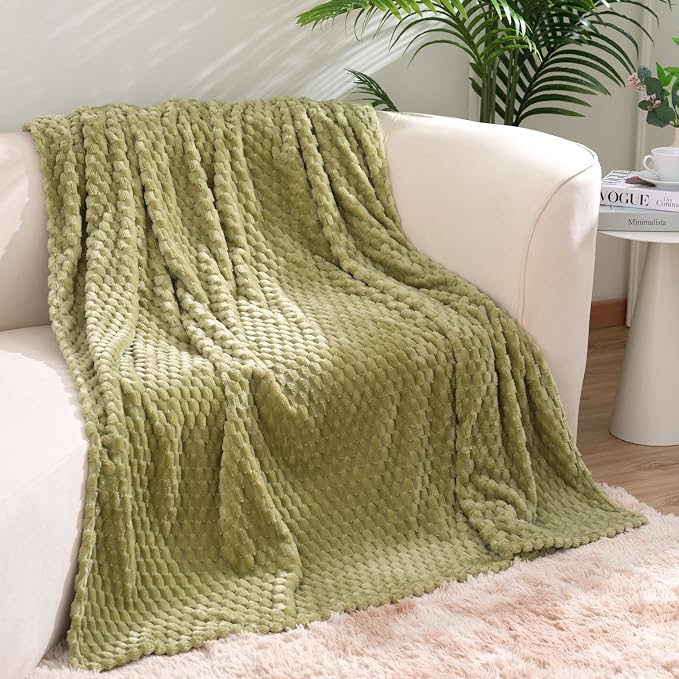 Zyrah Green Fleece Twin for Couch Super Soft Twin Blanket 3D Imitation Turtle Shell Jacquard Decorative Cozy Blankets for Sofa Chair Bed 60x80 Inches