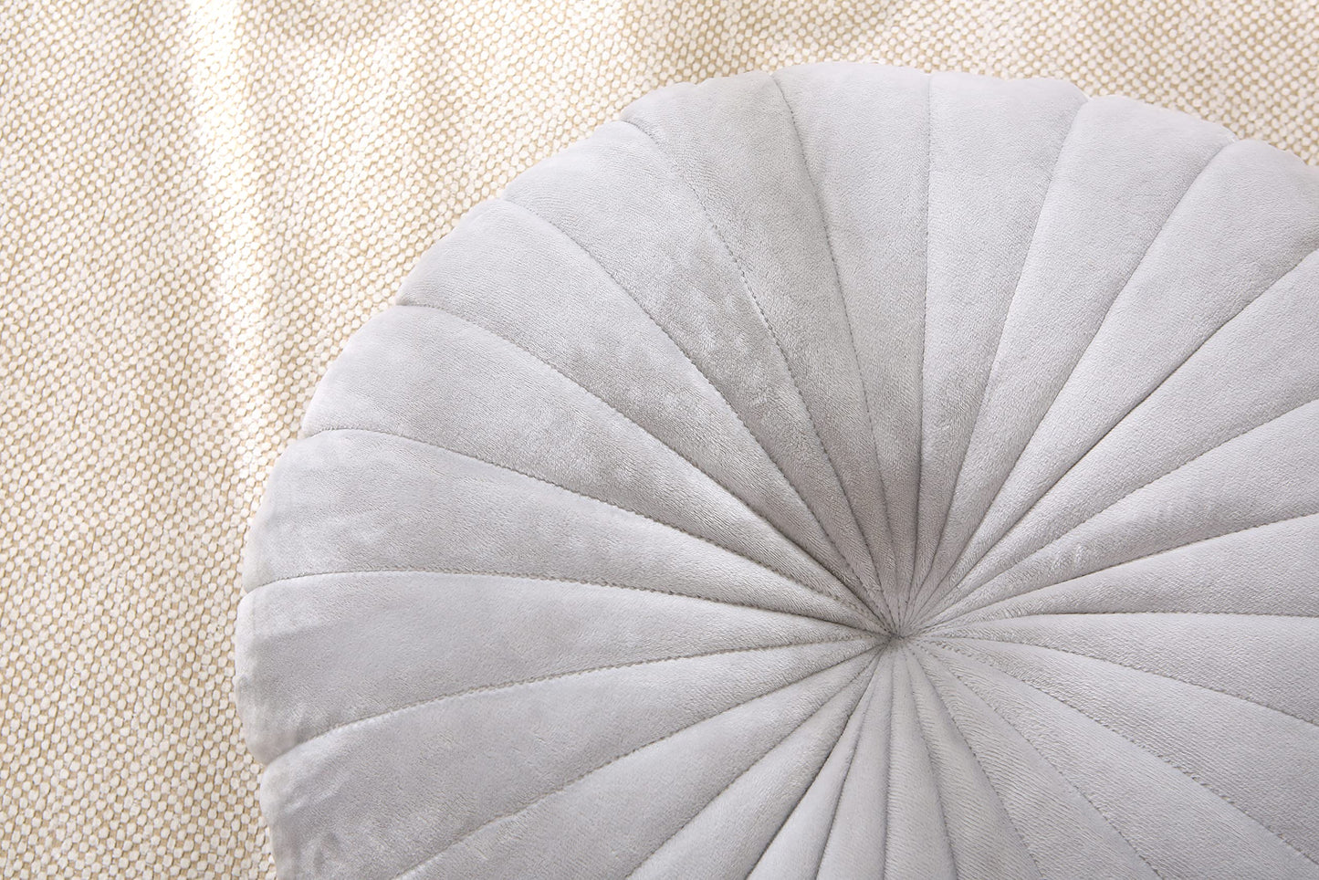MolynnChic Floor Pillow Meditation Cushion Round Large Floor Pillows Seating for Adults, Velvet Thick Floor Cushions for Yoga Living Room Balcony Outdoor Tatami 18inch(Grey)