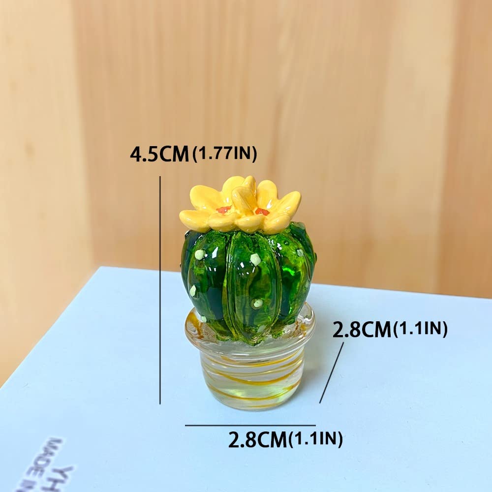 JARPSIRY 4PCS Handmade Mini Resin Cactus Cute Miniature Cacti Figurines Home Office Desk Tabletop Simulation Plants Decorations Car Interior Dashboard Ornaments