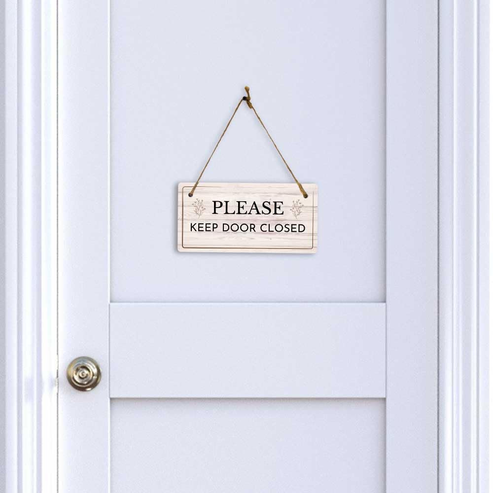 Please Keep Door Closed | Rustic Light Wood 5 x 10" Hanging Sign