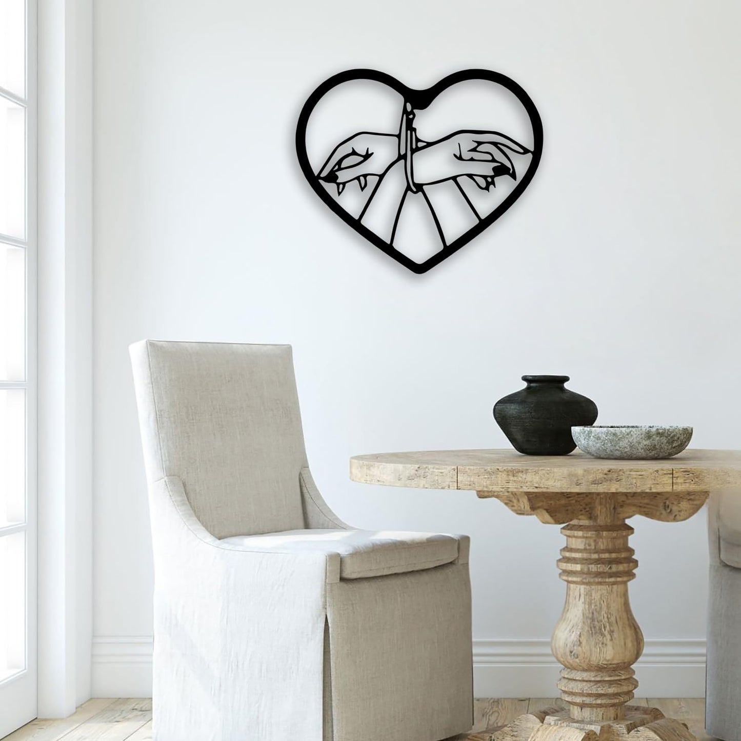 Romantic Heart Metal Wall Decor - Gothic Room Decor Wall Art Home Decor for Living Room, Bedroom, Dining Room, Bathroom, Office (Black)