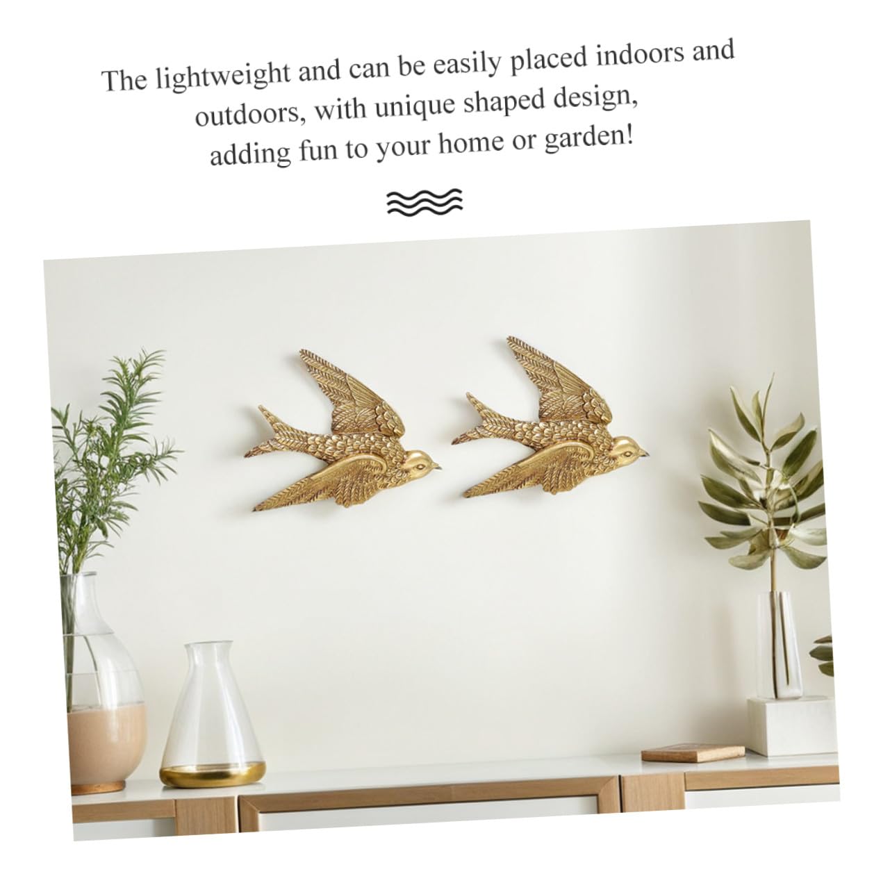VOSAREA 2PCS Bird Wall Art Bird Wall Figurine Swallow Wall Sculpture Resin Wall Hanging Decor 3D Sculpted Floating Wall Sculpture Antique Swallow Hanging Ornament (4.91X3.93X0.59inch)