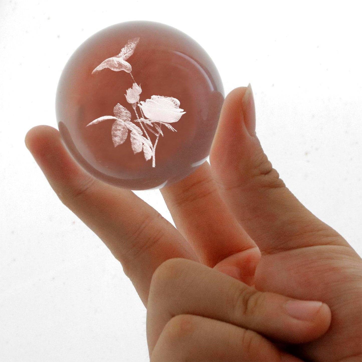 vskikris 60mm 3D Hummingbird Crystal Ball Paperweight Laser Engraved Humming Bird Figurine Glass Sphere Crystal Globe with Stand