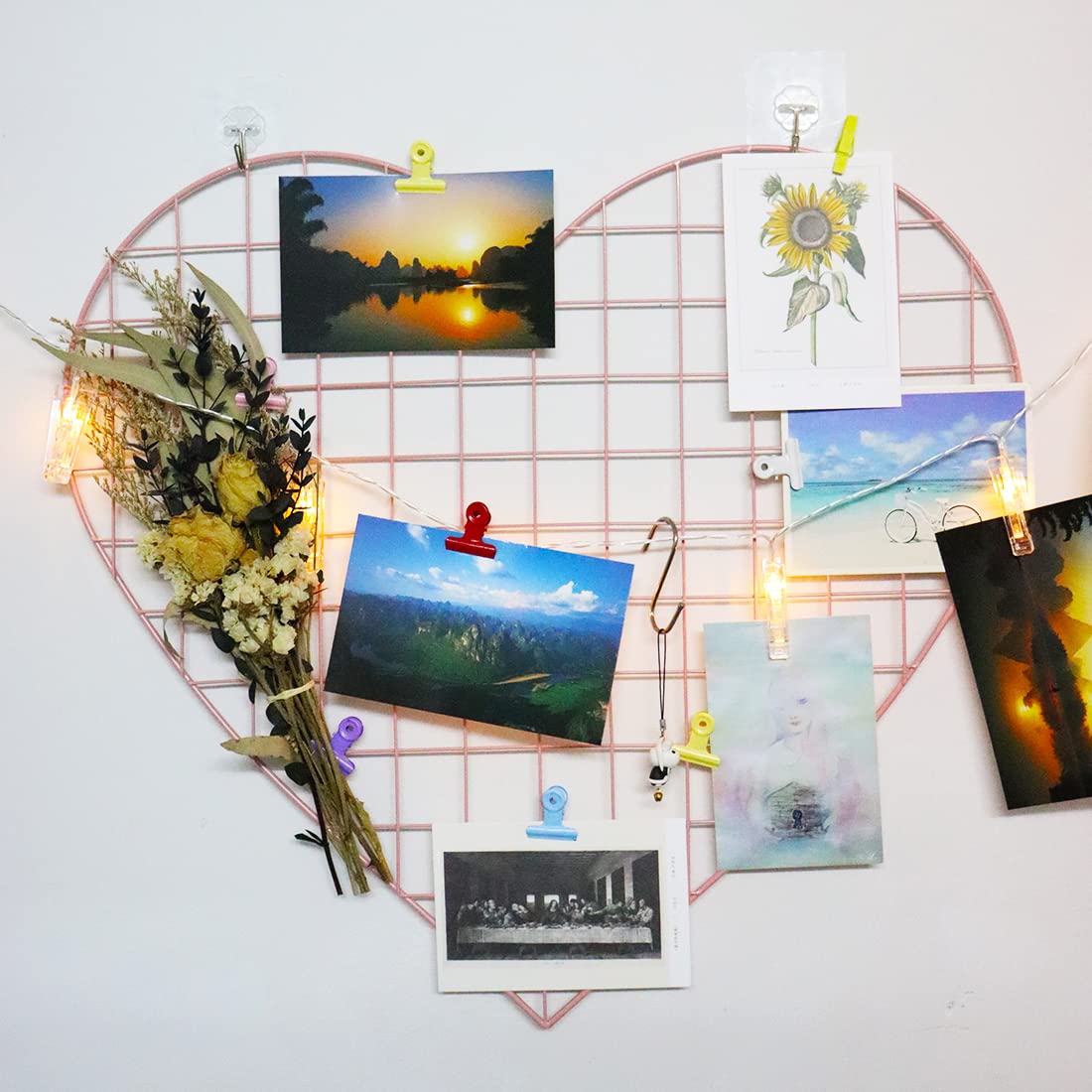 ECLENYES Grid Photo Wall Panels - 22.4"x20.4" Heart Shape Iron Rack Art Wire Board, Wall Grid Organizer, DIY Photo Frame for Home, Office, Kitchen, Bedroom, Christmas Gifts - Pink