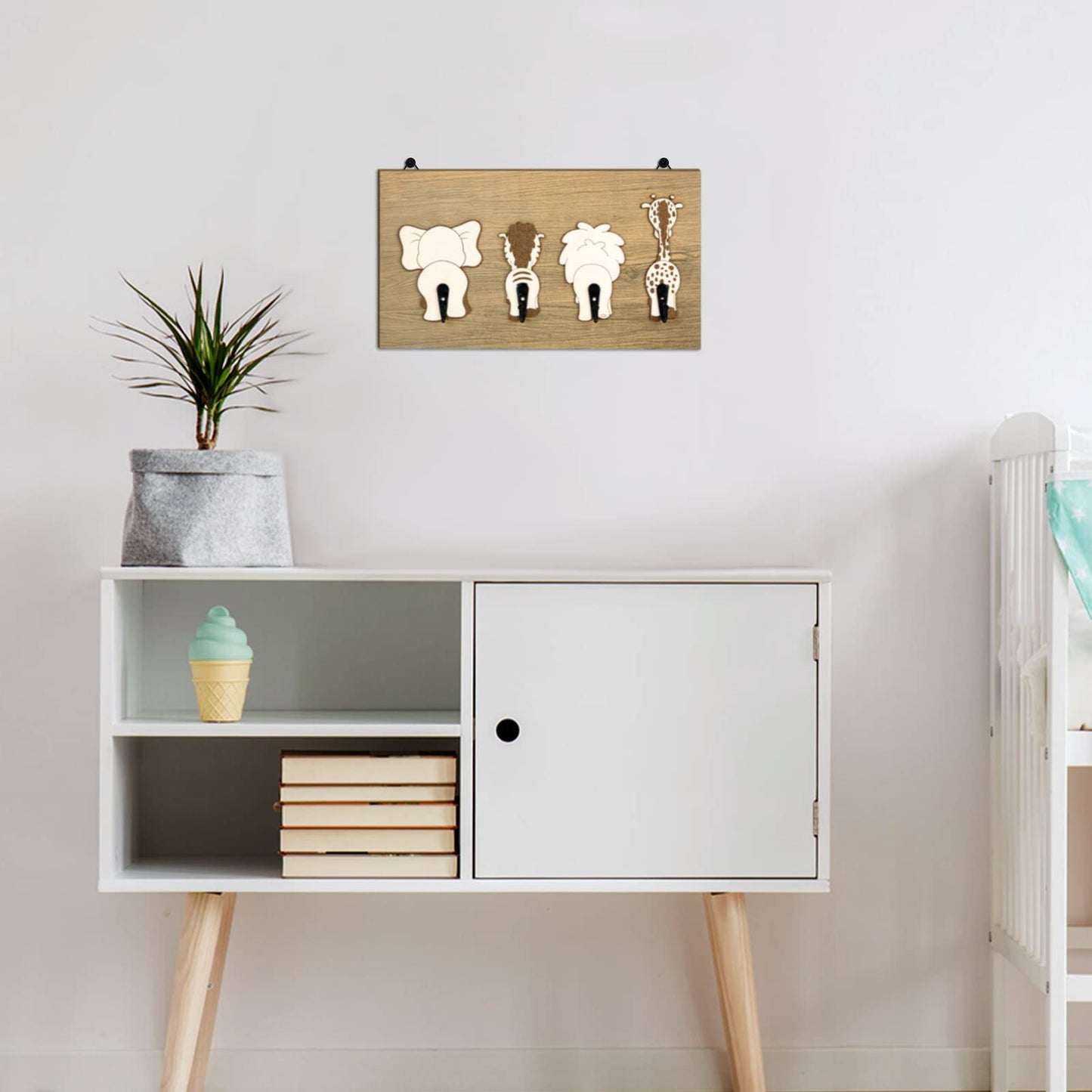 Yookeer Safari Animal Wall Hooks Kids Coat Hooks Wooden Safari Jungle Baby Nursery Wall Decor Decorative Elephant Lion Giraffe Zebra Hanger for Nursery Bathroom Bedroom Home Decor
