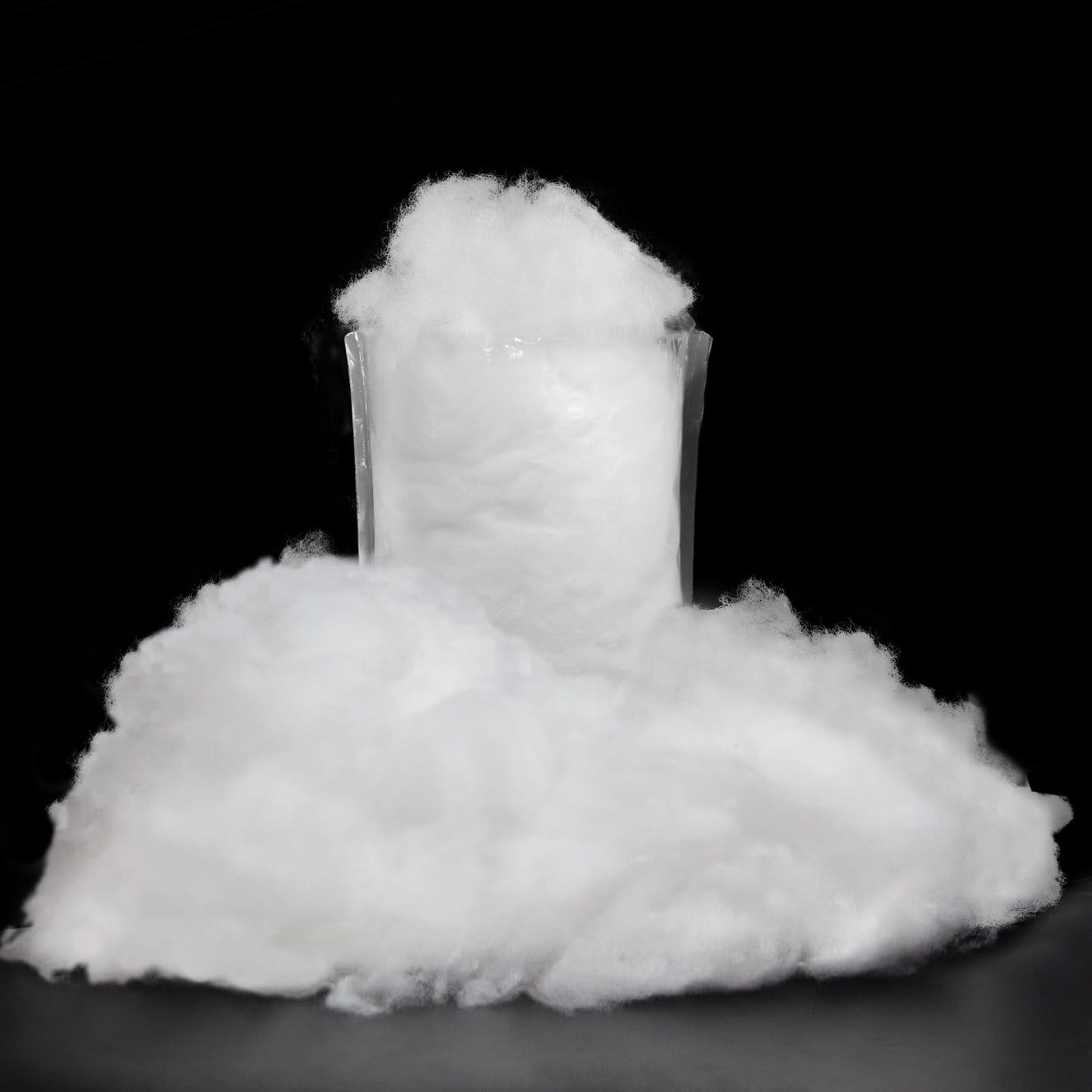 GQE Christmas Fake Snow Decoration,7 Oz(1 Bag) White Artificial Snow Cotton Fluffy Fake Snow for Mantle Village,Nativity Set,Faux Snow Christmas Tree Decor,Winter Indoor Home Decoration