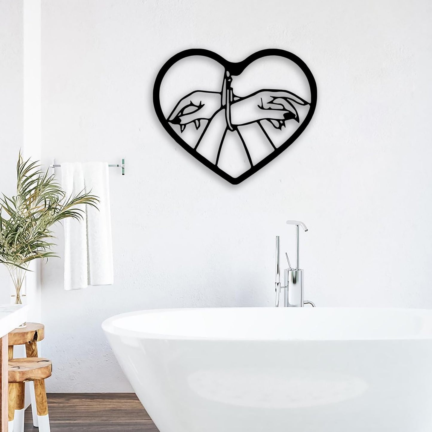Romantic Heart Metal Wall Decor - Gothic Room Decor Wall Art Home Decor for Living Room, Bedroom, Dining Room, Bathroom, Office (Black)