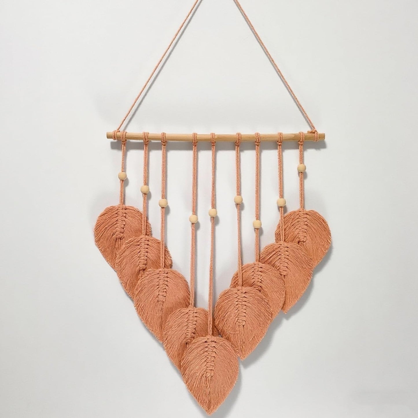 JUXDZISHW Natural,Macrame Wall Hanging Leaves Chic Woven Leaf Tassels Decoration Cotton Ornaments Tapestry Room Decor Modern Bohemian Handmade Feather Wall Art Decorations for Apartment Backdrop
