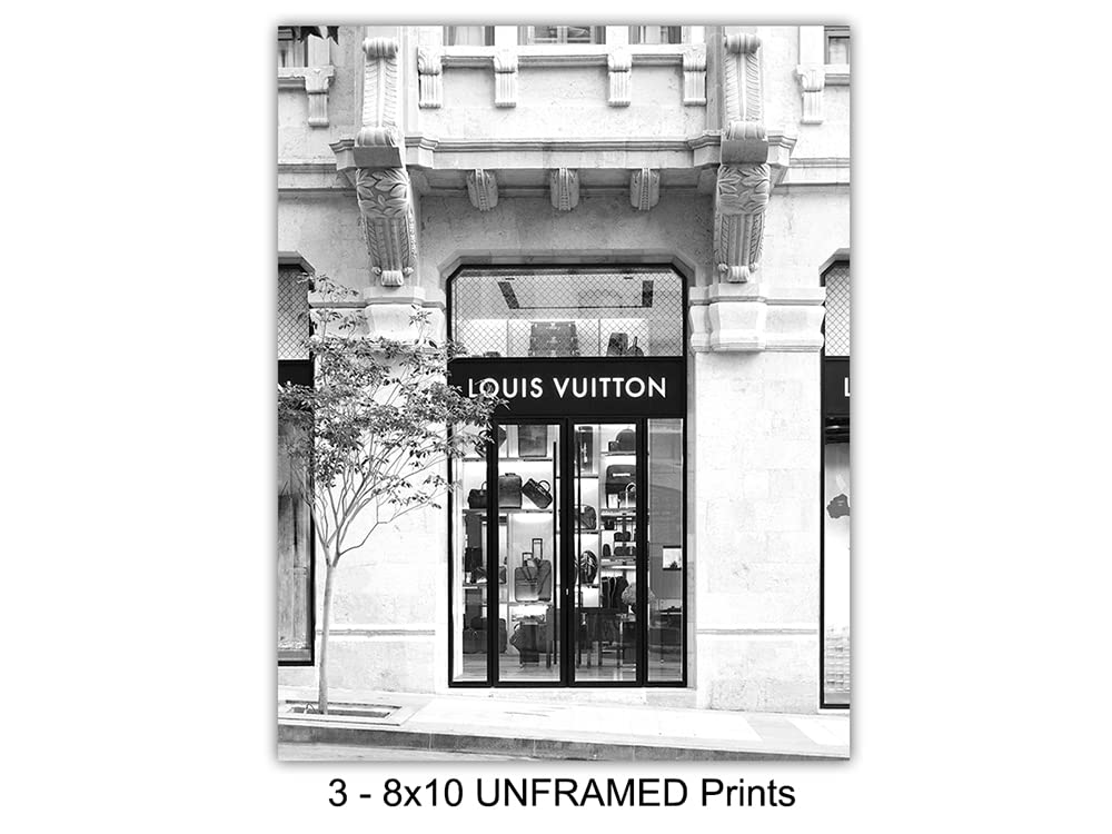 Poster Pictures of Fashion Wall Decor Wall Art - Glam Designer Decor - Glamour Haute couture Fashion designer Art - Luxury Gift for Women - Girls Bedroom, Living room decoration