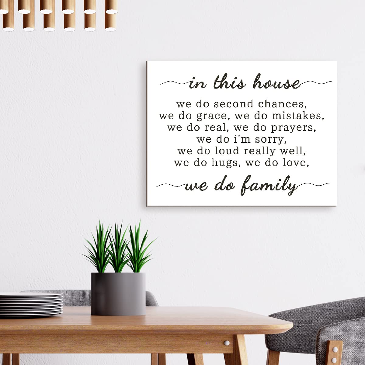 Family Quotes Canvas Wall Decor, We Do Family Sign Farmhouse Canvas Painting Wall Decor for Home Living Room 15x11 In