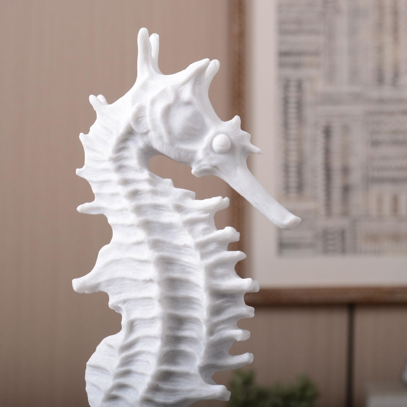 HAUCOZE Seahorse Statue Ocean Decor Modern Home Sculpture Polyresin Table Centerpiece Gift Art for Bookshelf Bedroom 13.4 Inch