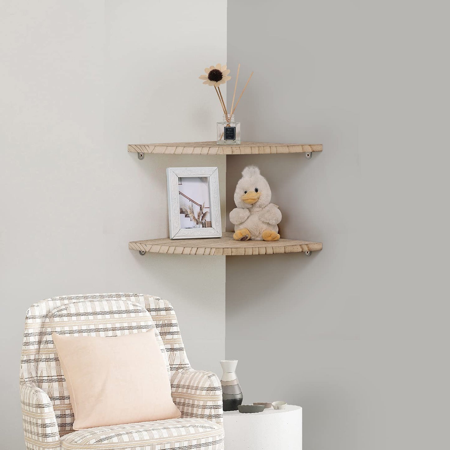 JORIKCHUO 10 inch Corner Wall Shelf, Set of 2 Solid Wood Corner Floating Shelves for Wall, Round End Wall Mounted Floating Corner Shelf for Bedroom, Living Room and Kitchen (Carbonized-10 inch)