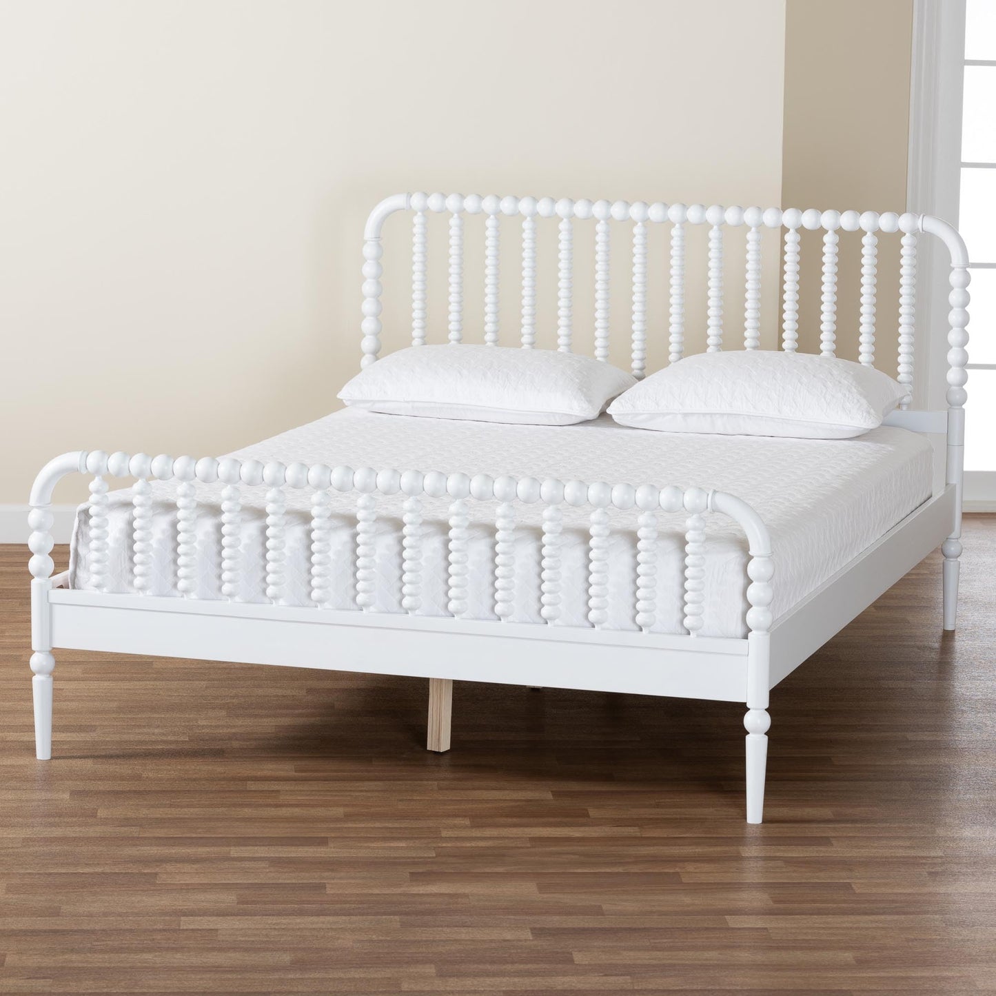 Baxton Studio Lucera Bobbin Wood Platform Bed, Queen, White