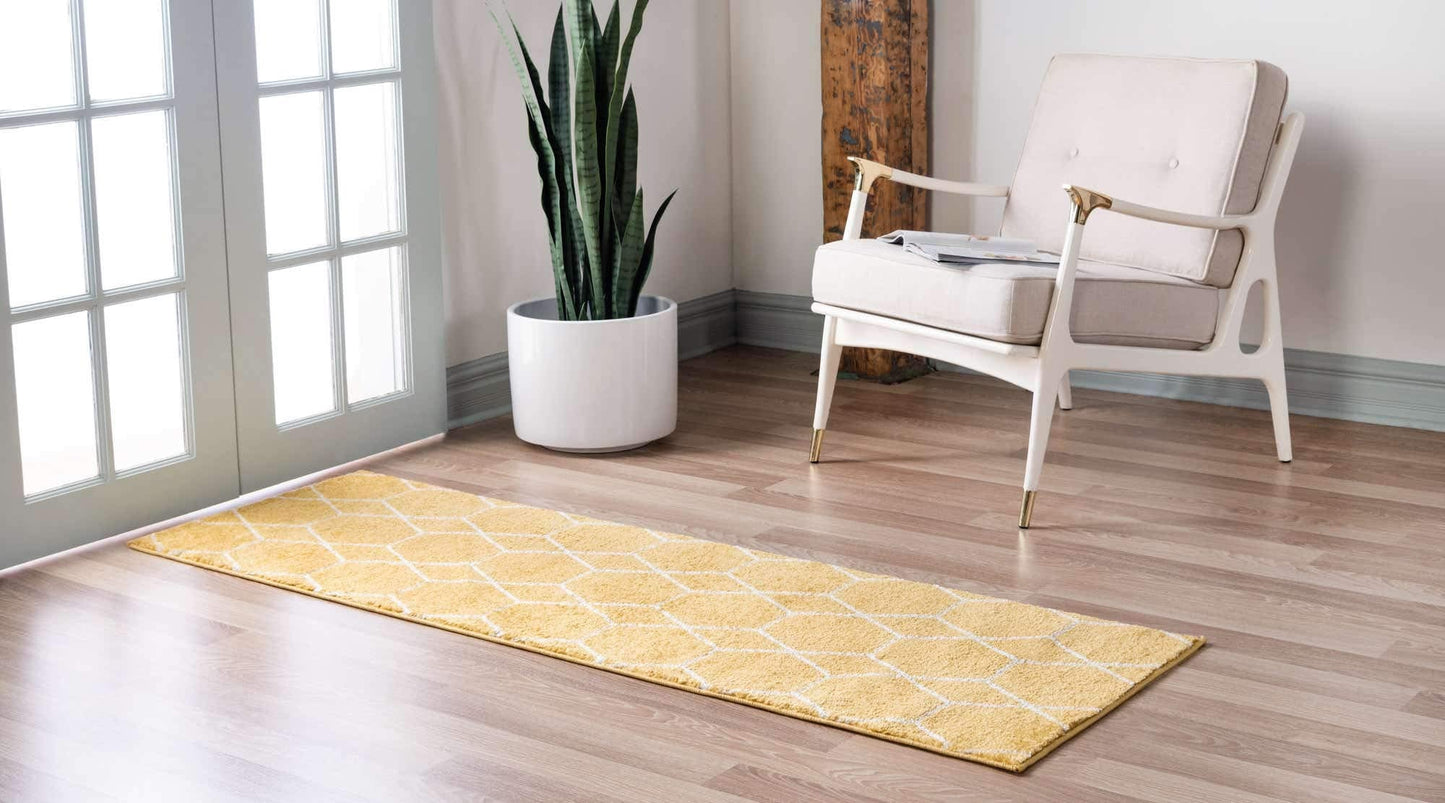 Unique Loom Trellis Frieze Collection Area Rug - Geometric (2' x 8' 8" Runner, Yellow/ Ivory)