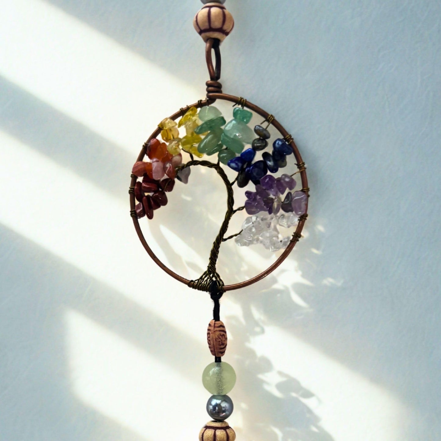 XEYOLHON Dream Catchers for Adults with Luminous Beads Dream Catcher with 7 Chakra Handmade Wall Decor with Native Feather Hanging Ornament for Bedroom Brown