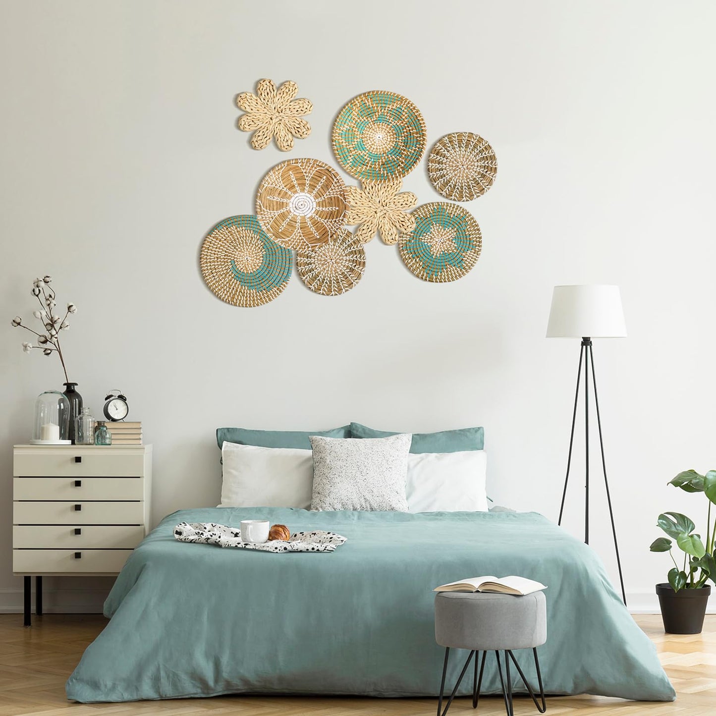 Xuhal 8 Pcs Boho Wall Basket Decor Decorative Bulrush Woven Basket Wall Decor Rustic Farmhouse Hanging Baskets for Kitchen Rustic Home Summer Decorations
