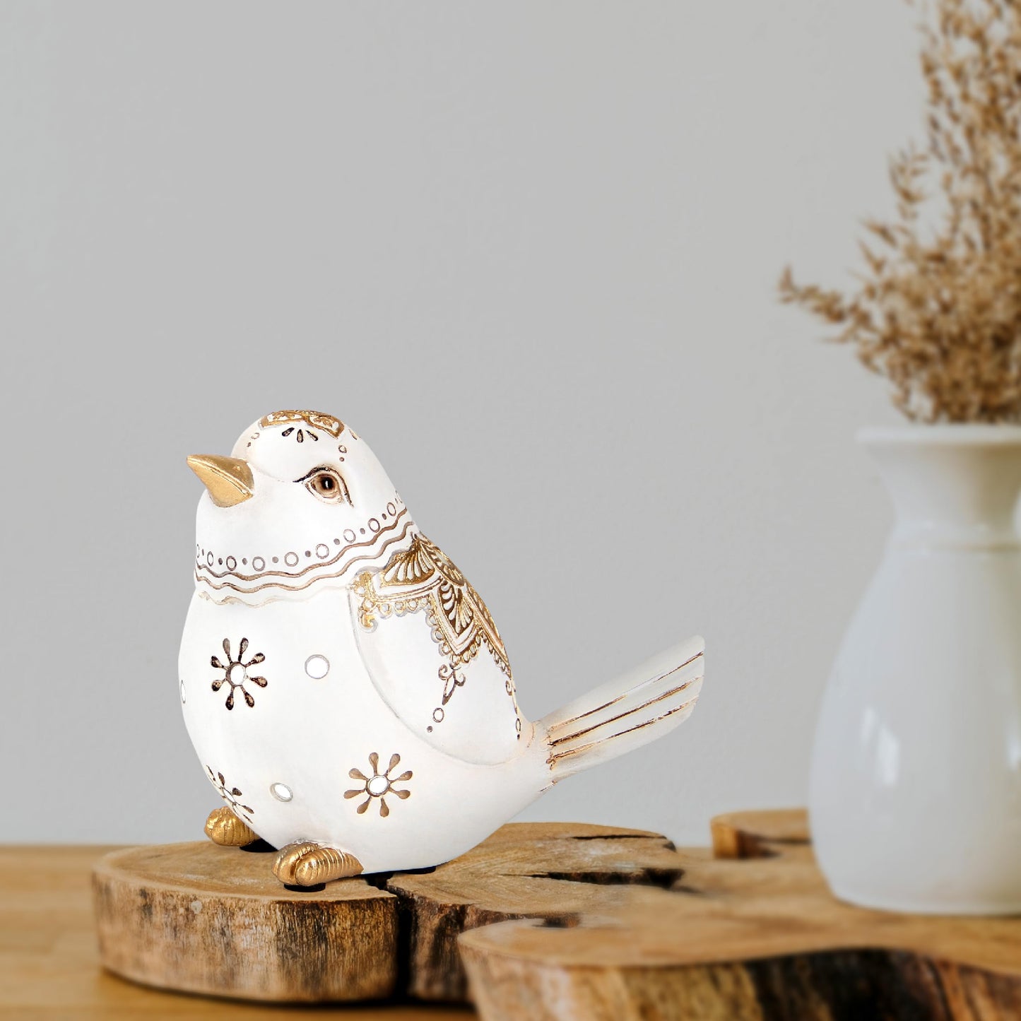 Xintim Bird Statue for Home Decor Accents Boho White Bird Figurines for Shelf Living Room Bedroom Centerpiece Table, Decorative Birds Sculpture, Animal Decor Gifts for Bird Lovers, Women