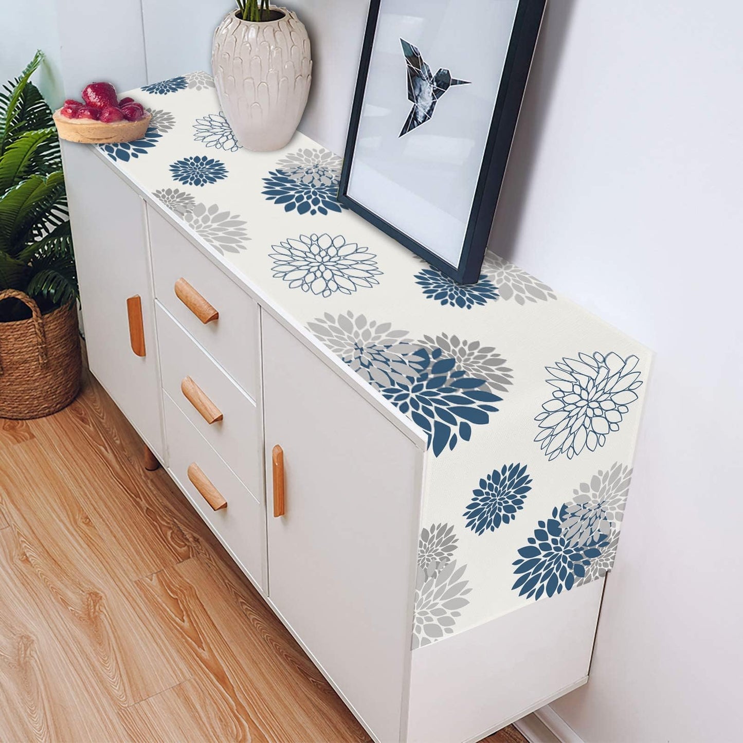 WHOMEAF Blue Gray Table Runner Dahlia Pinnata Flower Beige Table Runners Modern Elegant Pompon Farmhouse Geometric Table Center Decor for Home Dining Party Entrance (13 x 36 Inch)
