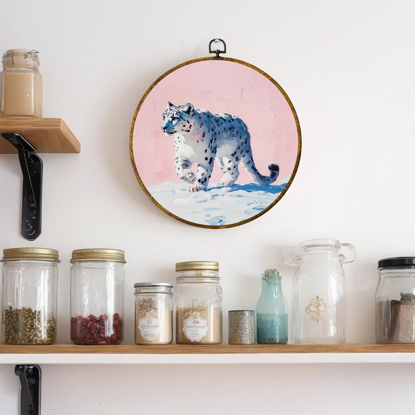 zewepri Snow Leopard Wall Art – Quirky Round Canvas, Animal Lover Gift, 10×10 Inch Decorative Wall Art for Kids’ Room, Bathroom, Living Room & Office, Perfect Housewarming & Holiday Gift
