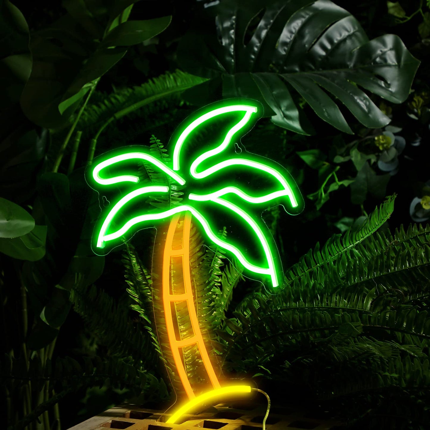 ROCEEI Tropical Palm LED Neon Sign Neon USB Powered Lights Sign Wall Art Gifts for Christmas Room Kids Bedroom Birthday Party Bar Decor