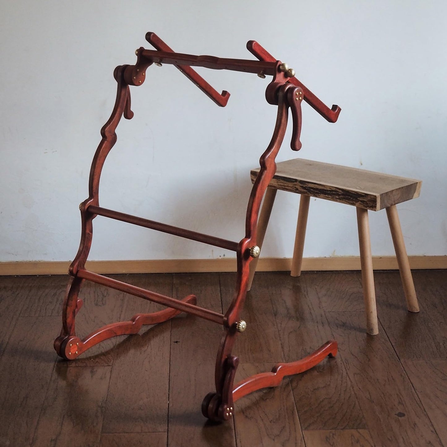 ErdBar Embroidery Stand Floor Standing Red Pear Wood Embroidery Bracket, Adjustable Angle Cross Stitch Bracket,Suitable for Craftsmanship