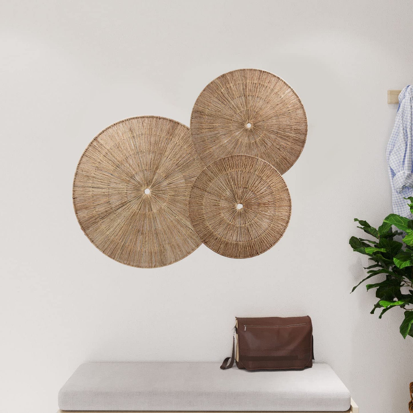 PEMAR Handwoven Wicker Wall Hanging Baskets Set of 3 – Round Jute Wall Decor (22", 19", 15"), Southwestern Boho Scandinavian Farmhouse Room Decorative Accents