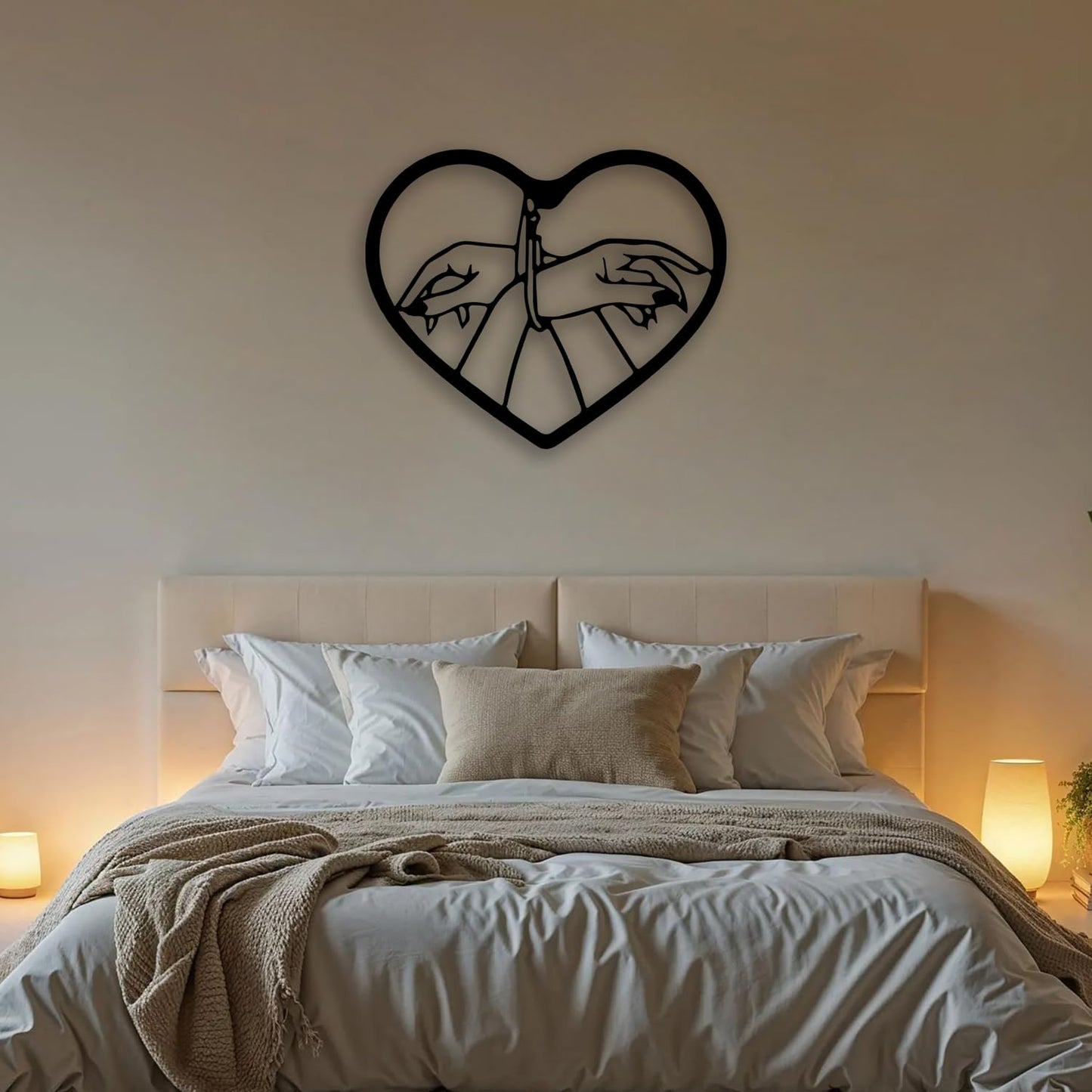Romantic Heart Metal Wall Decor - Gothic Room Decor Wall Art Home Decor for Living Room, Bedroom, Dining Room, Bathroom, Office (Black)