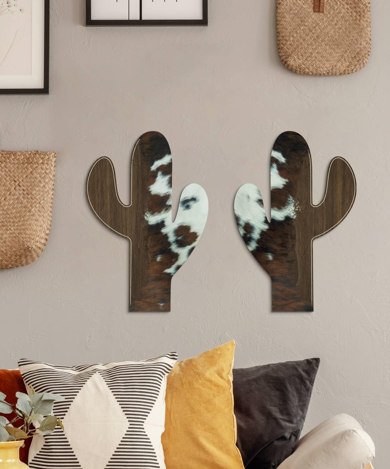 Putuo Decor Cactus Wall Decor Set of 2, Western Farmhouse Cowhide Cactus Wall Art, Rustic Cow Print Wall Hanging for Living Room Bedroom Entryway