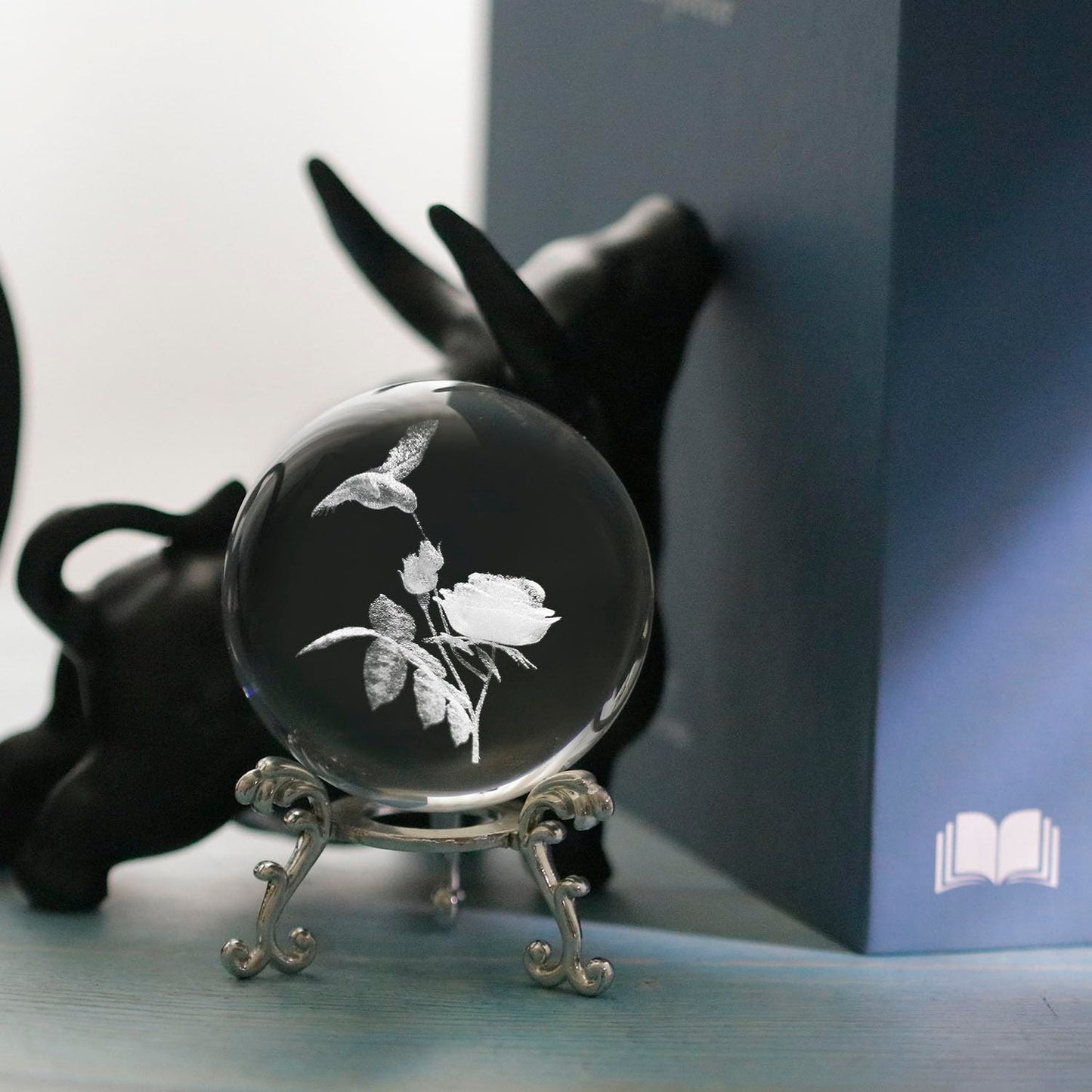 vskikris 60mm 3D Hummingbird Crystal Ball Paperweight Laser Engraved Humming Bird Figurine Glass Sphere Crystal Globe with Stand