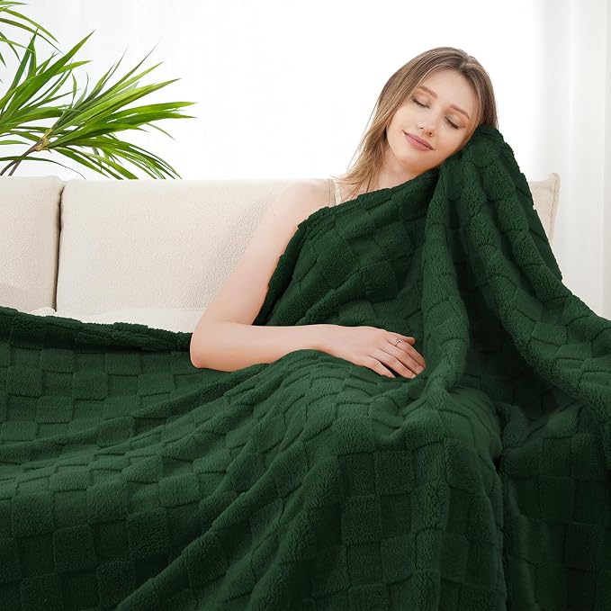 Zyrah Super Soft Throws for Couch Fleece Throw Blanket Lightweight Decorative Fuzzy Cozy Blankets for Sofa Chair Bed (B-Dark Green, Twin(60"x80"))
