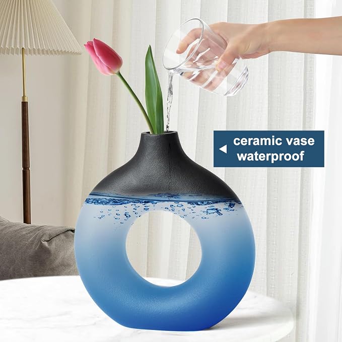 Black Ceramic Donut Vase Set of 2, Hollow Round Matte Pampas Flower Vases for Boho Home Wedding Party Room Dinner Table Shelf Decor.（Black）