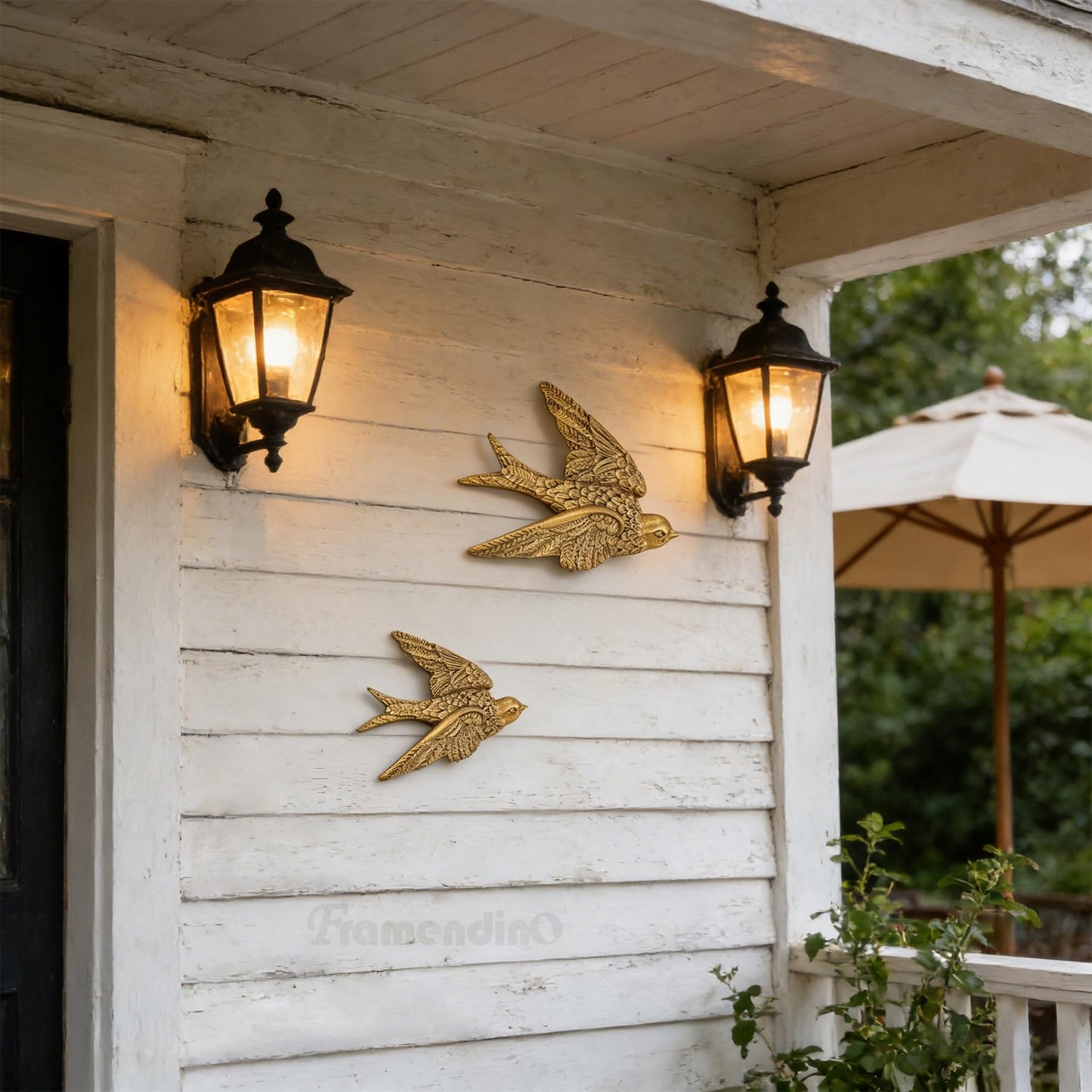 Framendino, 2 Pack Gold Bird Wall Figurines 3D Swallow Sculptures Flying Birds Art Sculpture Hanging Decor for Home Bedroom