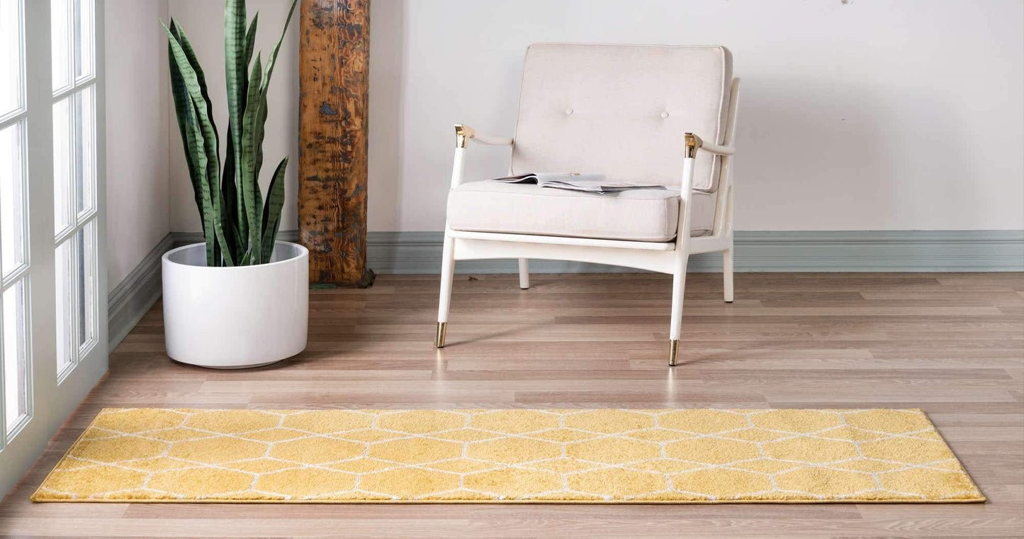 Unique Loom Trellis Frieze Collection Area Rug - Geometric (2' x 8' 8" Runner, Yellow/ Ivory)