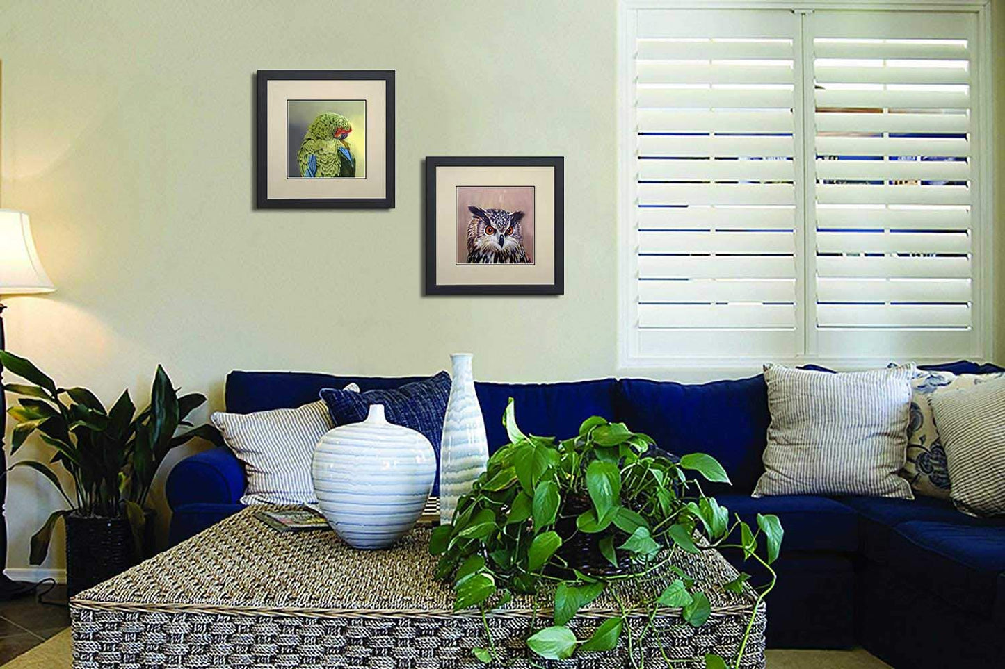 Silk Art 100% Handmade Emboridery Framed Green Parrot Painting Oriental Wall Hanging Art Asian Decor Still Life Artwork Picture Gifts
