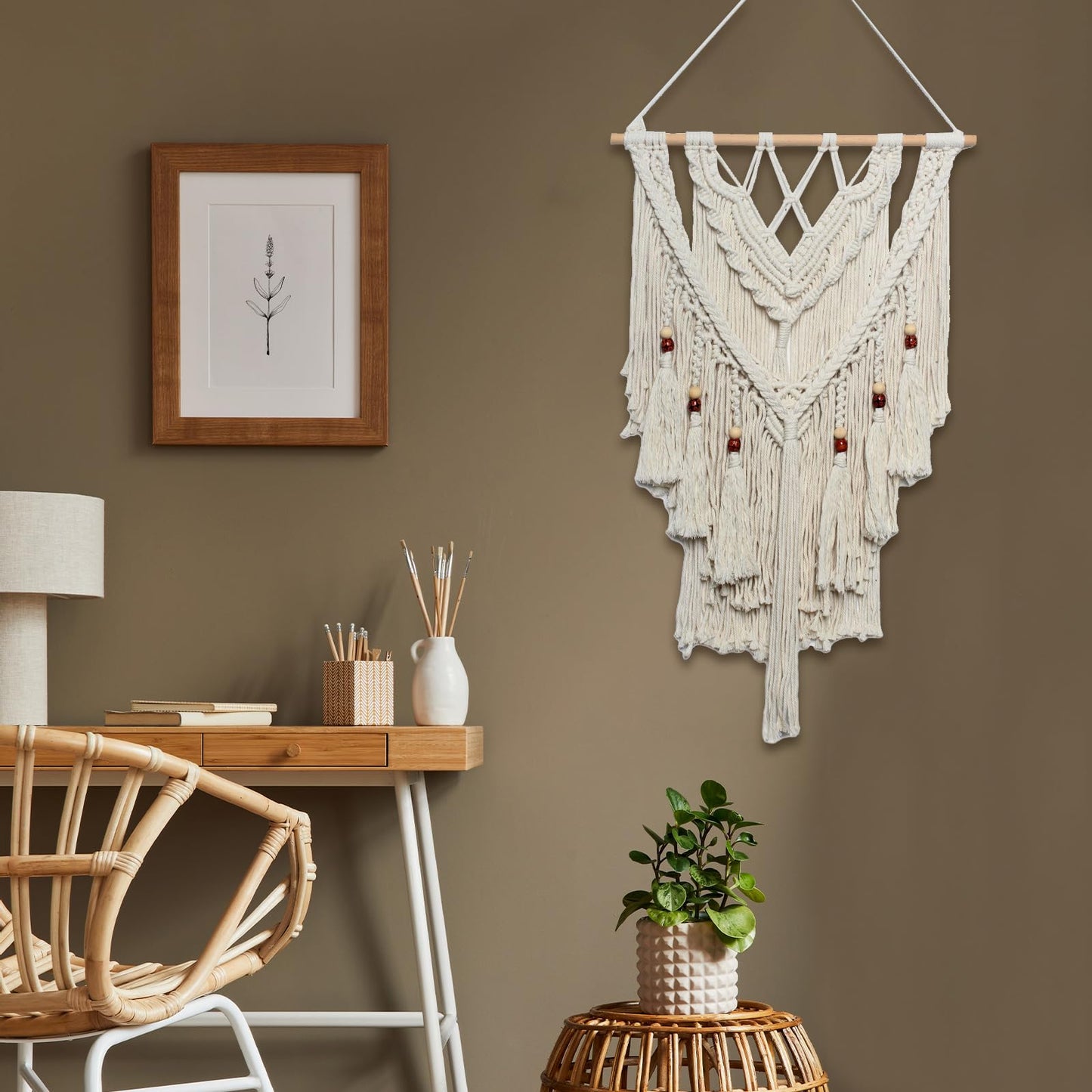 JONKASIPA Macrame Woven Wall Hanging, Bohemian Wall Decor Chic Woven Tapestry Handmade Crafts Tassel Lace Hanging Home Decor Perfect for Bedroom Living Room Apartment (Beige)