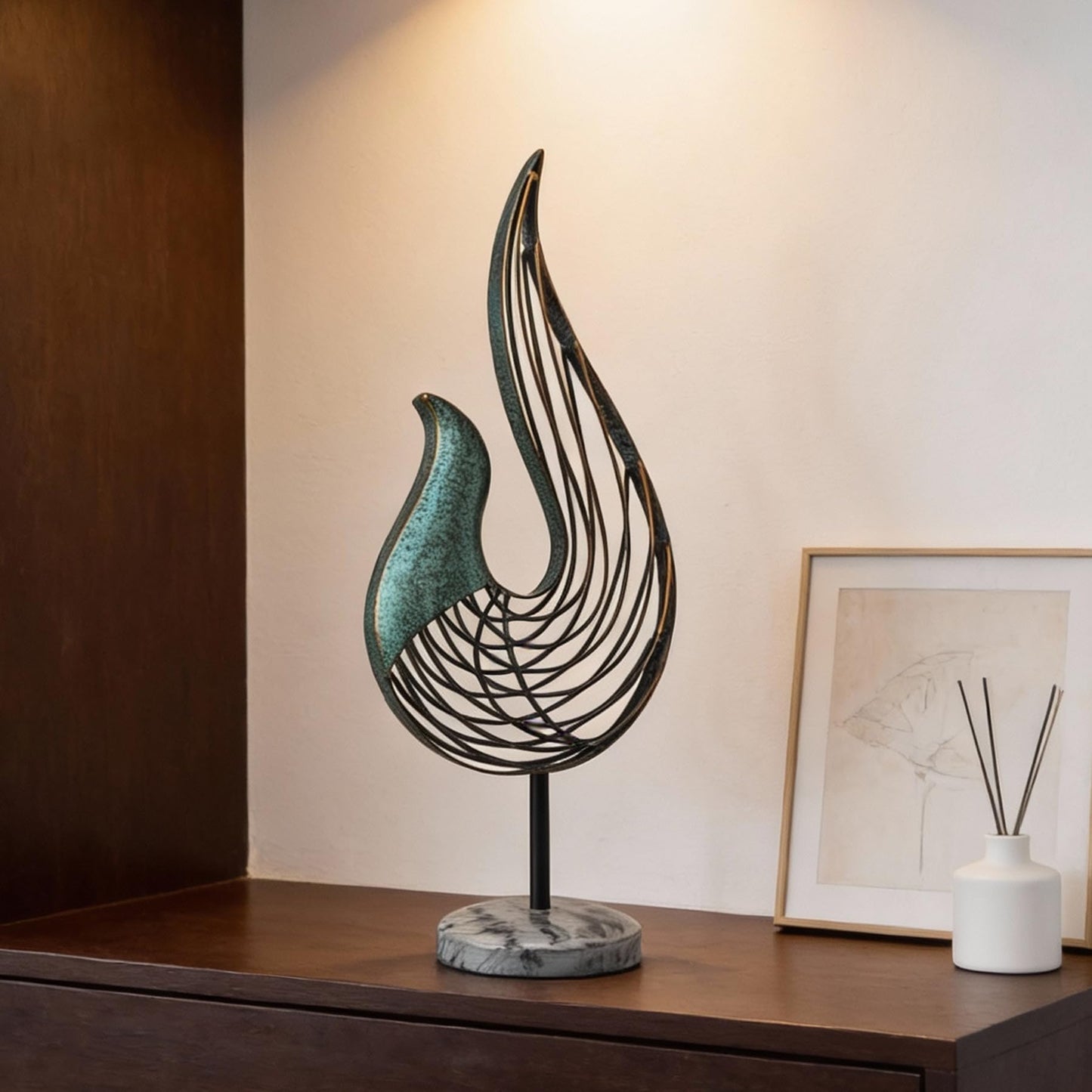 LNXMES Teal Abstract Bird Sculpture, Modern Metal Wireframe Art Decor with Base, Minimalist Home Decor Accent for Living Room Table, Office Desk, Shelf Display