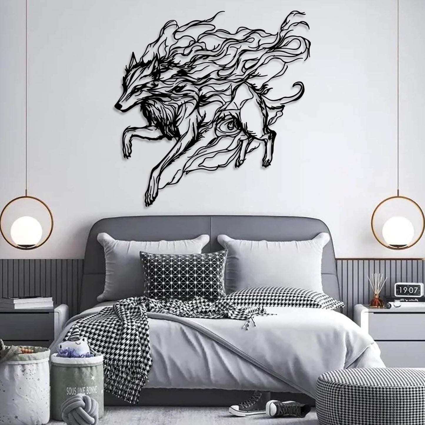 Veplsur Wolf Metal Wall Art, Metal Wall Art Wolf Wildlife, Safari Animal Wall Decor, Minimalist Line Decor, Modern Abstract Line Wall Hanging, Nature Themed Bedroom Hanging (Silver, 19"x19"|47x47cm)
