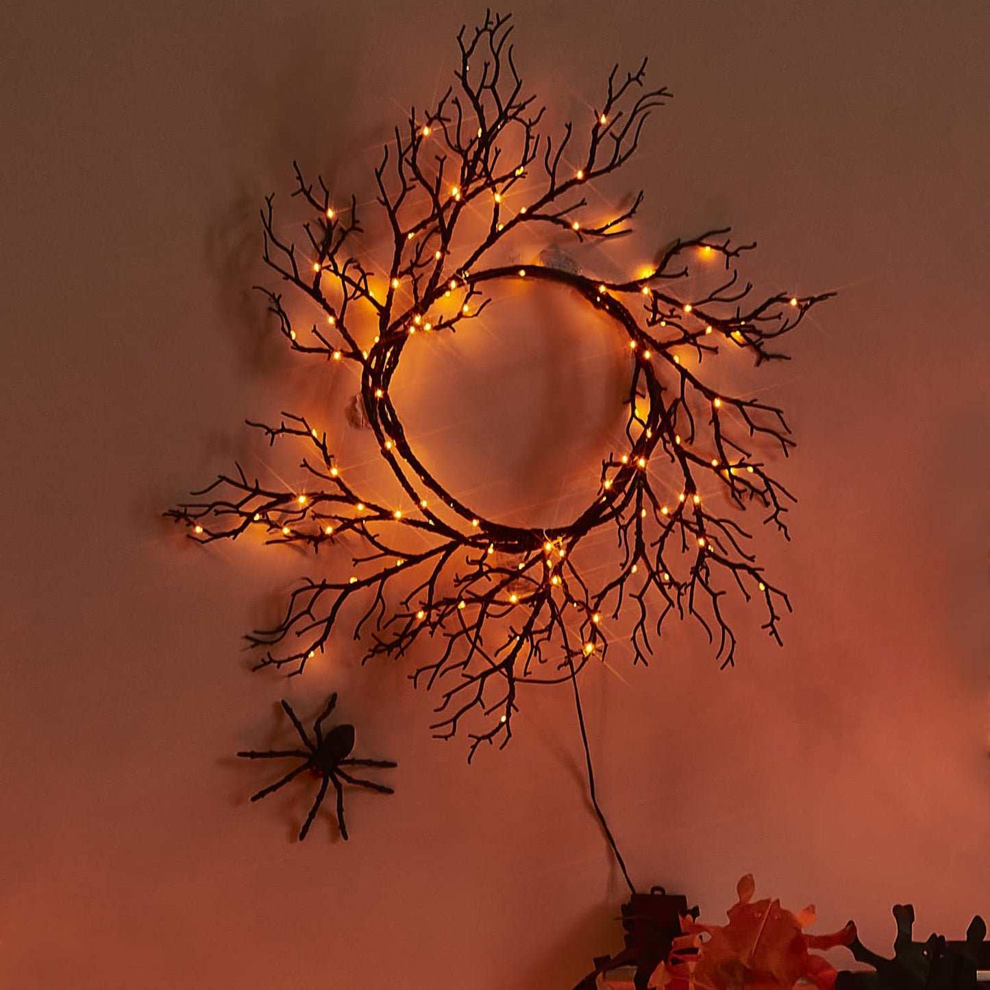 Fudios Lighted Halloween Garland with 120 Orange and Purple LED Fairy Lights for Mantle, Halloween Black Garland with Lights 8 Functios Battery Operated 6FT Indoor Outdoor Home Wall Decoration