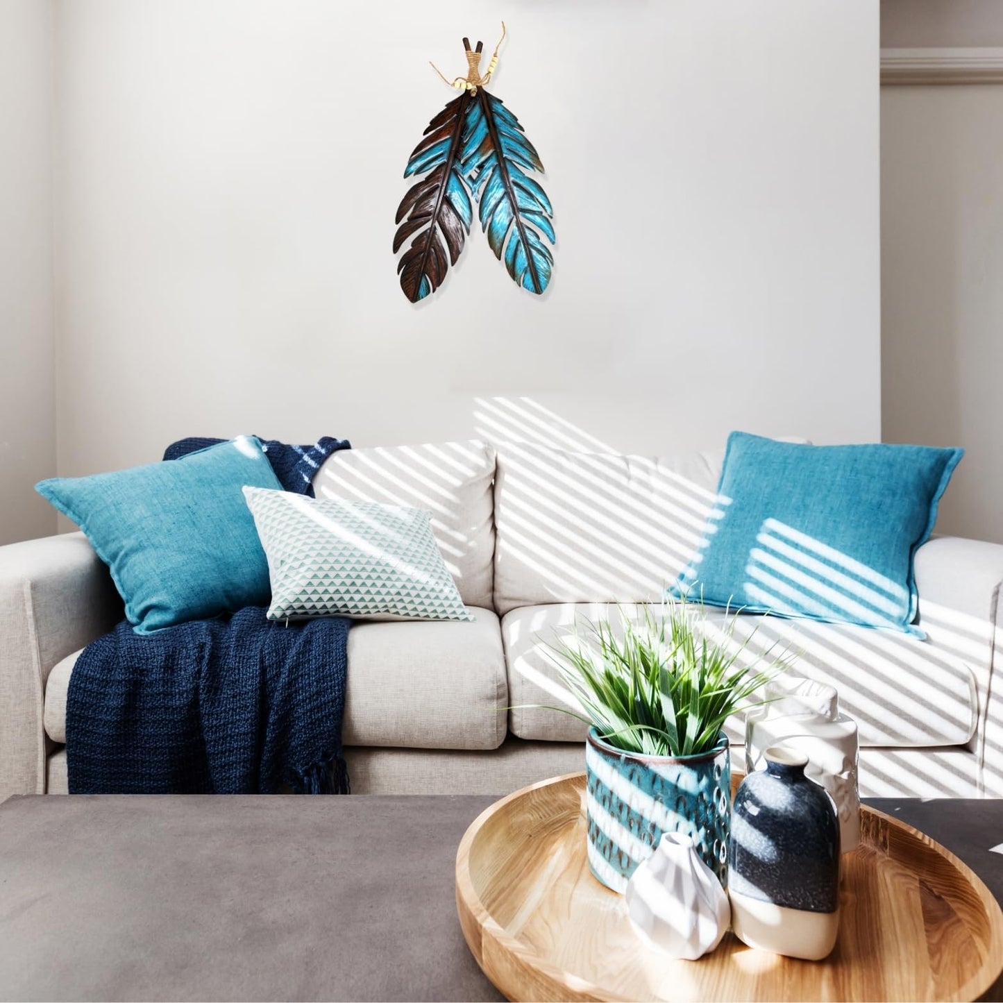 Rustic Metal Feathers Wall Hanging Décor - Southwest Boho Chic, Rustic, Nature-Inspired, and Spiritual Home Decoration - Metal Wall Art for Living Room, Bedroom, Office - 12x20 Inches