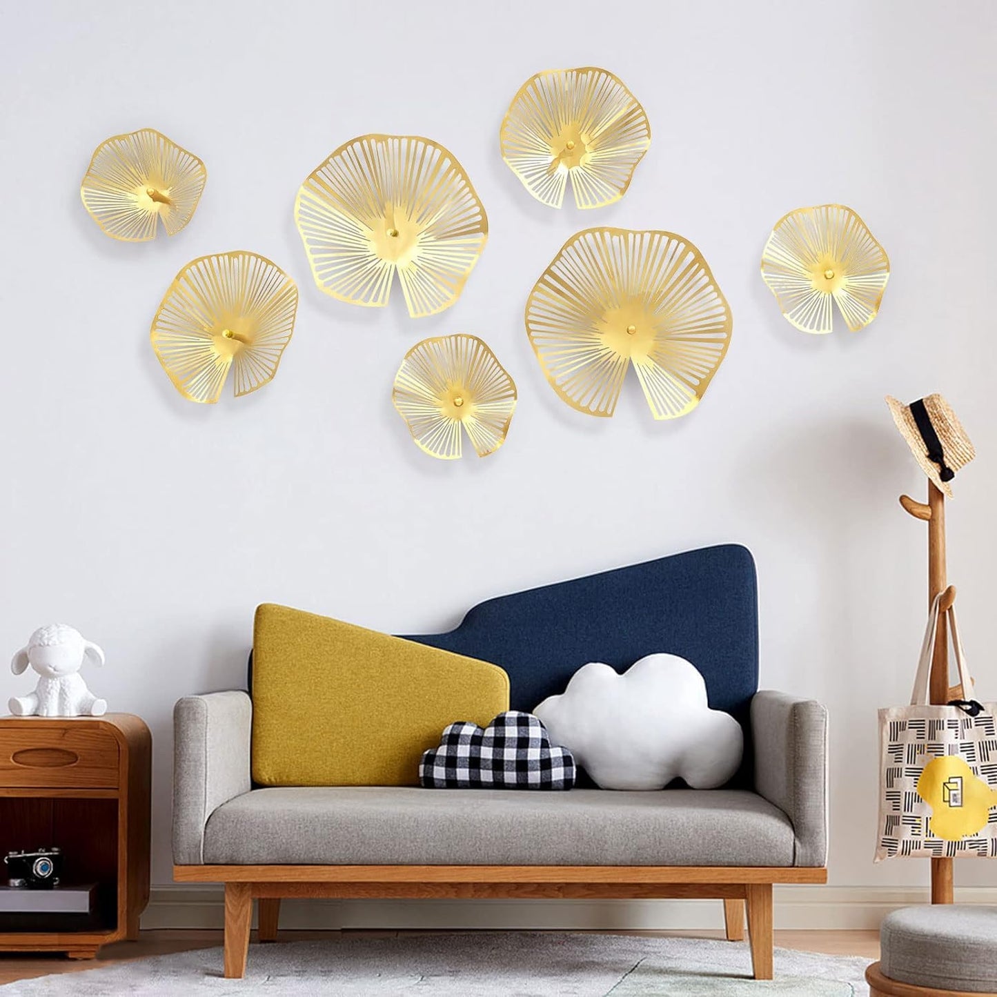 TEIPAI Gold Wall Decor Living Room, 7PCS Hollow Lotus Leaf Metal Wall Art for Apartment Bedroom Small Room Decoration, Modern Wall Hanging Sculptures for Home Office, Horizontal or Vertical Display