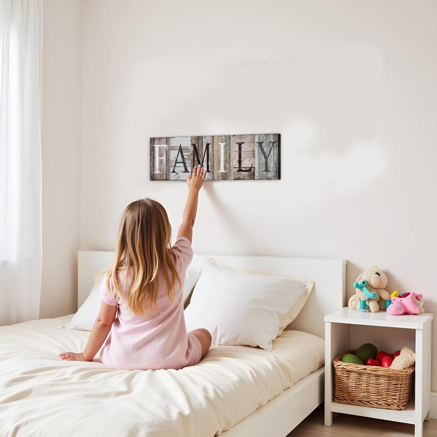 YOUHONG Farmhouse Family Sign Wall Decor with Wooden Frame - Rustic Family Quotes Wall Art for Living Room, Entryway, Bedroom Lightweight Ready to Hang Home Decor (17''W x 6''H)