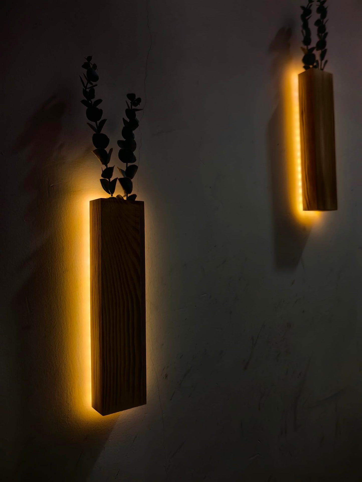 Artificial Eucalyptus with LED Lights Wall Planters Rustic Wall Decor with Lights Wall Sconces Fake Vines for Room Decor Home Bedroom Living Room Bathroom Hanging Vase for Dried Flowers Faux Plants