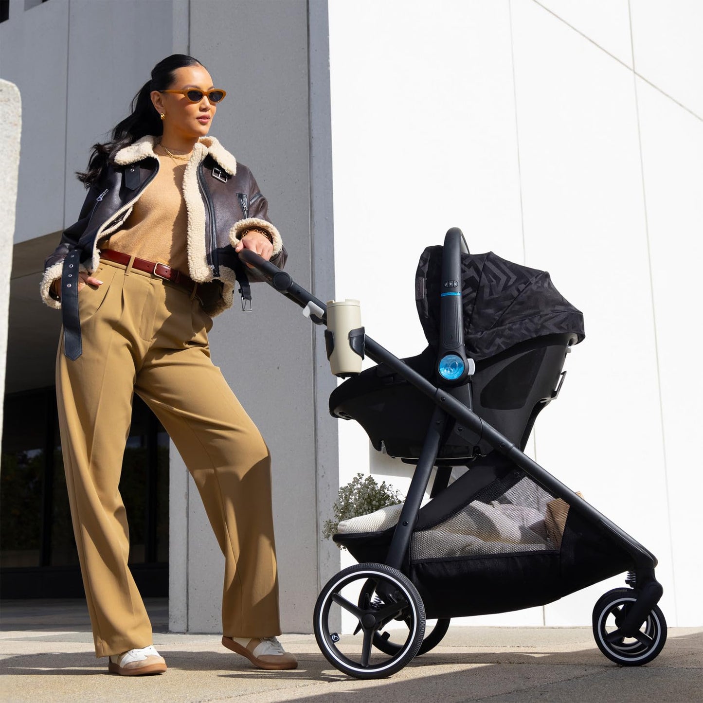 Evenflo Shyft Intuiti+ Travel System Featuring Revolve180 LiteMax™ NXT Rotating Rear-Facing Lightweight Preemie and Infant Car Seat with SensorySoothe 3-30 lbs. (Dubhan Black)