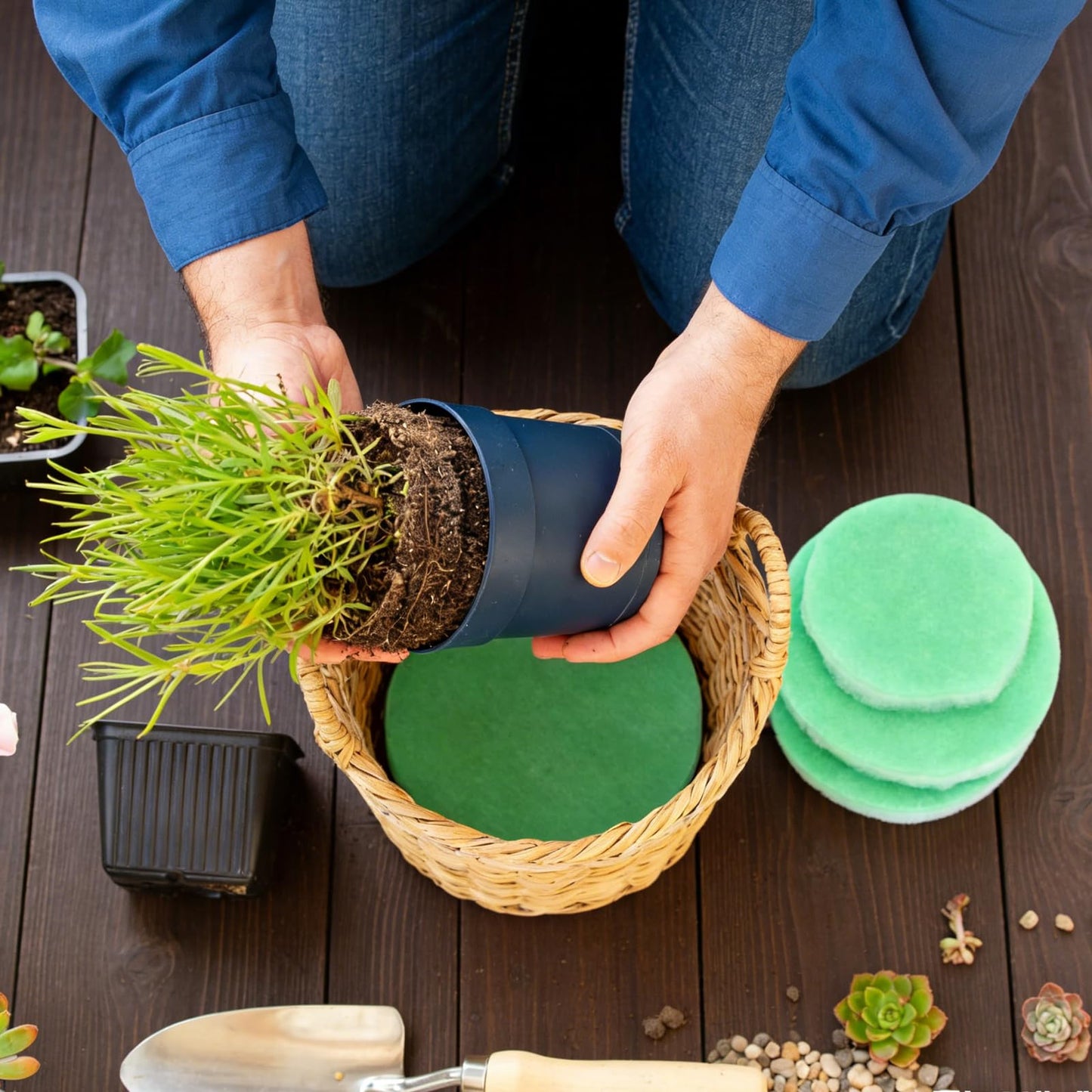 WSFSLJWDW 2-Pack Flower Pot Filler Insert Set with 59.05"x11.81" Green Drainage Mat & Black Gloves - Lightweight Planter Base for Indoor/Outdoor Garden Containers