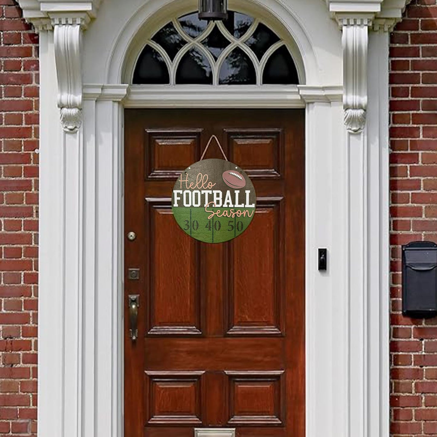Football Wooden Hanging Sign Hello Football Season Wall Plaque Football Game Sports Welcome Wreath Decor Sign Door Hanger for Farmhouse Home Wall Window Porch Tabletop Party Decor Supplies