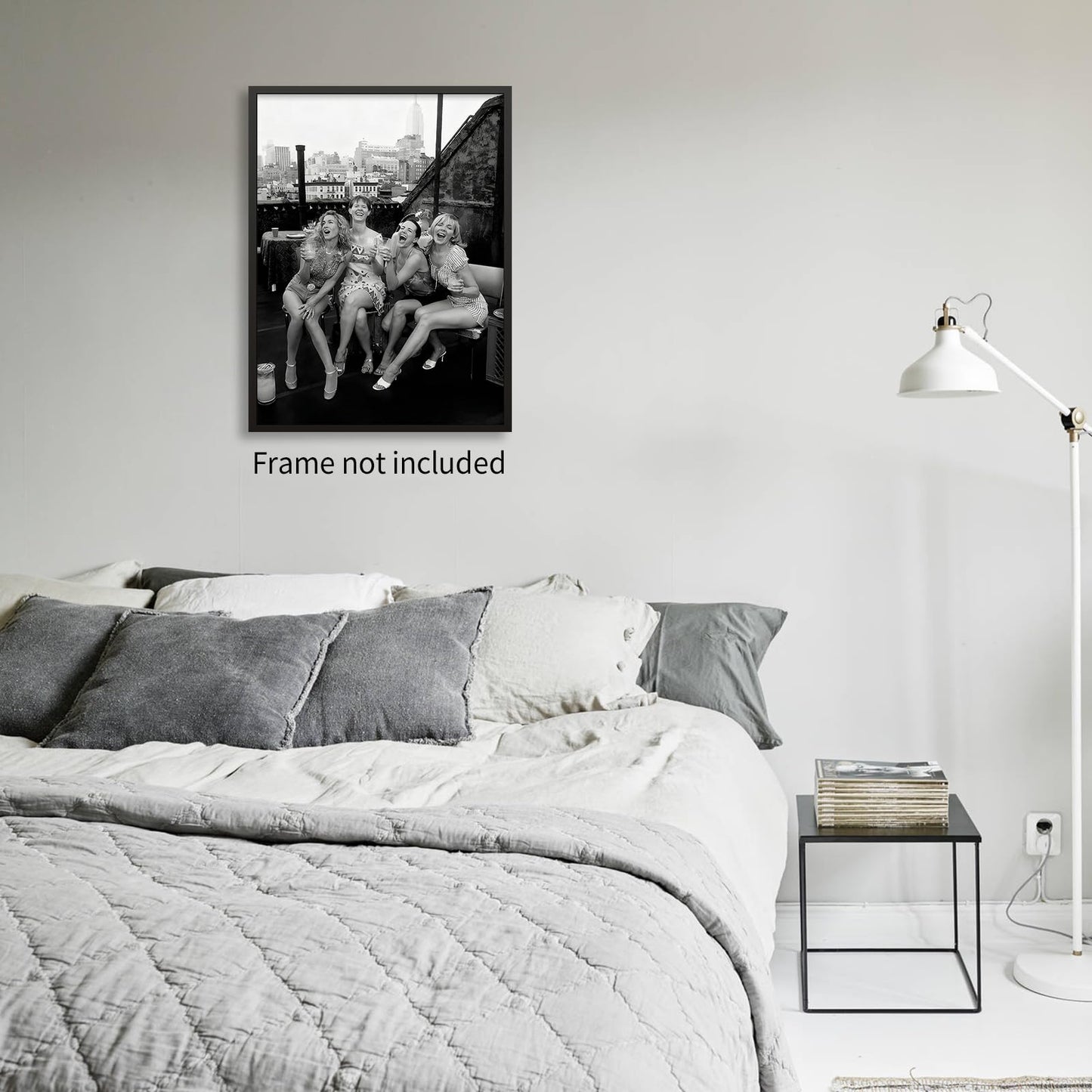 Retro Black And White Woman Canvas Wall Art Fashion Rooftop Party Posters Trendy Glam Girly Prints Pictures Woman Cheers Aesthetic Painting for Apartment Bedroom Bar Cart 12x16in Unframed