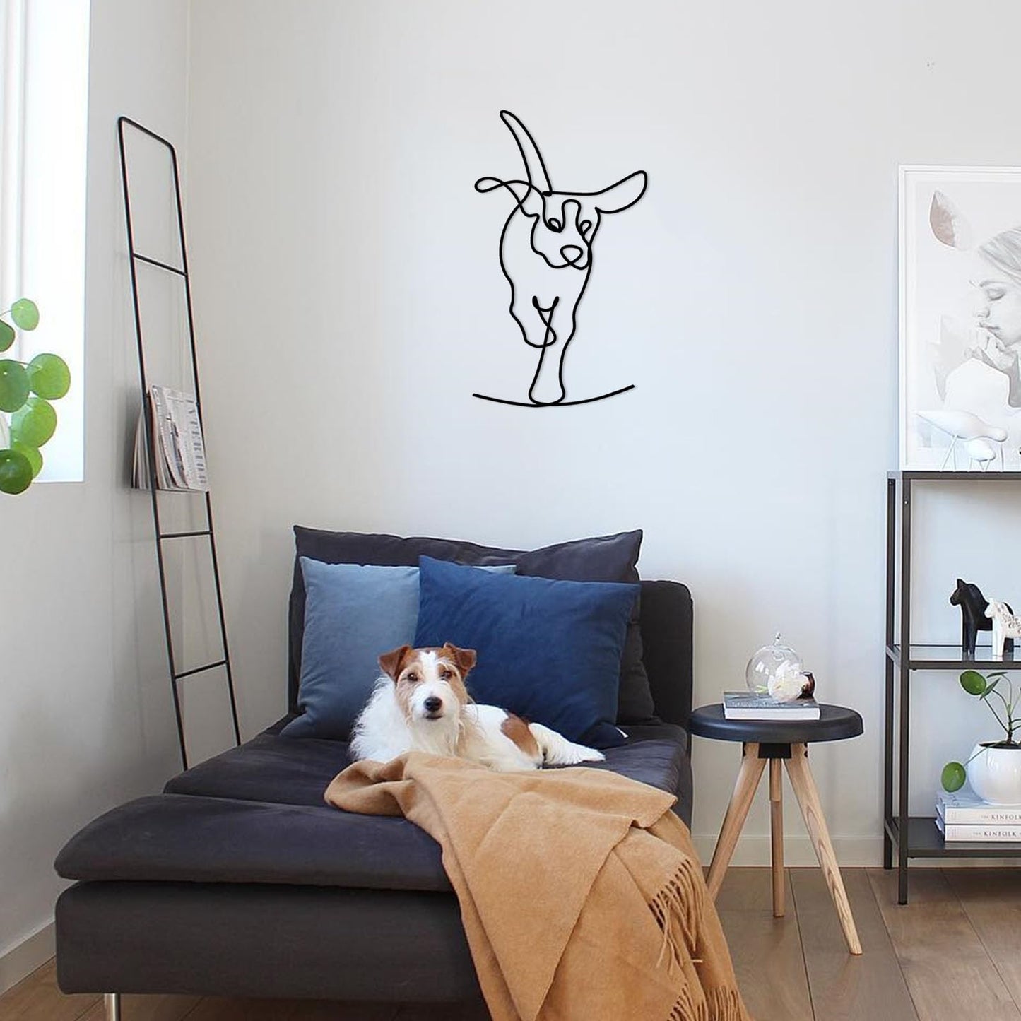 TYLCC Black Metal Dog Wall Decor Minimalist Abstract Dog Wall Art Line Drawing Art for Living Room Bedroom Decorations (Lovable)